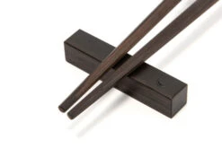 Essstäbchenablage MOON Ebony -Haushaltsprodukte Geschäft essstaebchenablage moon ebony 1