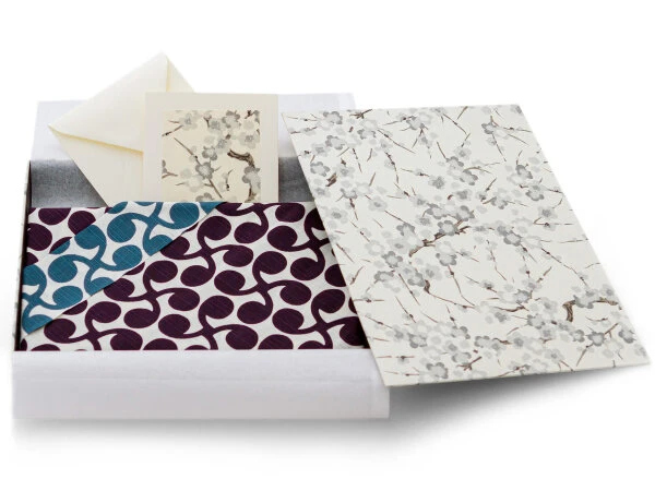 Geschenkset Chiyogami Mit Furoshiki Isamonoyo, Doppelseitig 8 Geschenkset Chiyogami Mit Furoshiki Isamonoyo, Doppelseitig – Bild 8