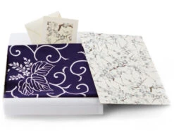 Geschenkset Chiyogami Mit Furoshiki Kiri Karakusa L 15 Geschenkset Chiyogami Mit Furoshiki Kiri Karakusa L -Haushaltsprodukte Geschäft geschenkset chiyogami mit furoshiki kiri karakusa l 1