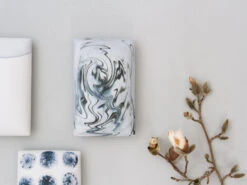 Japanische Vase Act/ Hallucination, Weiß -Haushaltsprodukte Geschäft japanische vase act hallucination weiss 1