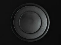 Japanischer Teller Homura, Schwarz, 3 Größen 14 Japanischer Teller Homura, Schwarz, 3 Größen – Bild 14