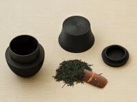 Teedose Sumi Kama, Serie Karmi, Ca. 100 G Grüner Tee 9 Teedose Sumi Kama, Serie Karmi, Ca. 100 G Grüner Tee – Bild 9